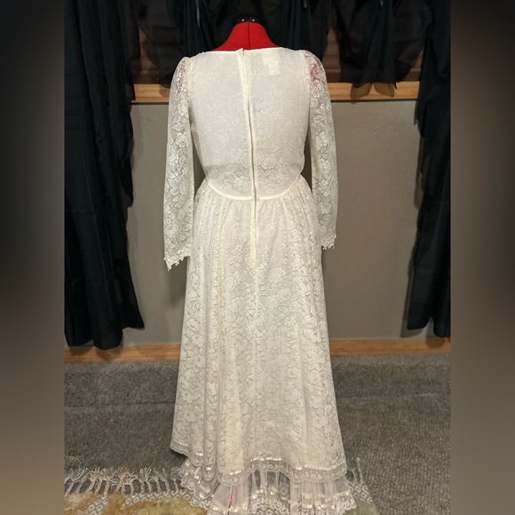1970s Vintage Gunne Sax Wedding Dress Romantic Renaissance Bridal Collection - Picture 4 of 9